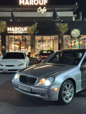 مرسيدس c320 w203 اصلية من النوادر