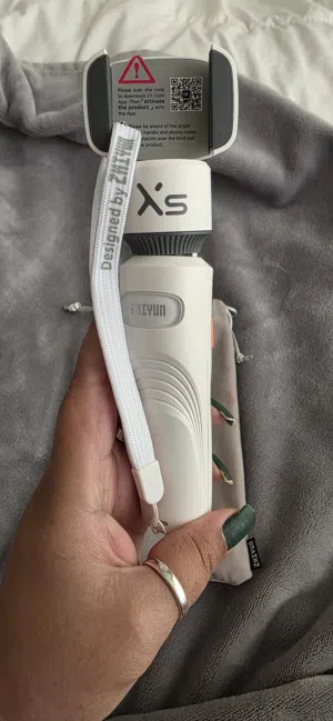 Gimbal White colour