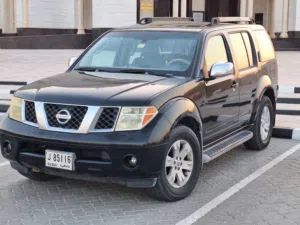 Used Nissan Pathfinder in Sharjah
