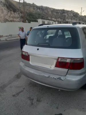 Used Kia Carens in Amman