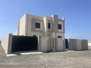 360 m2 4 Bedrooms Villa for Sale in Al Batinah Shinas