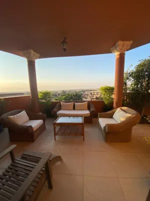 4 Bedrooms . Furnished . Yearly0