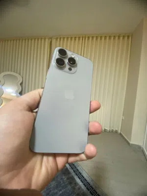 Apple iPhone 15 Pro Max 256 GB in Amman