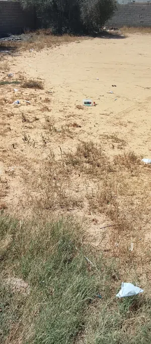 ارض في بوفاخره قبل الجوف