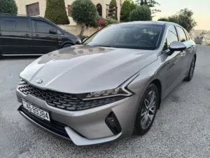 كيا K5 موديل 2021 لون فيراني وارد الشركة