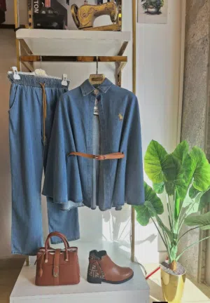 ملابس طقم نسائي