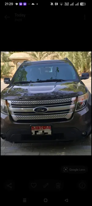 Ford Explorer 2015 xlt GCC for urgent sale