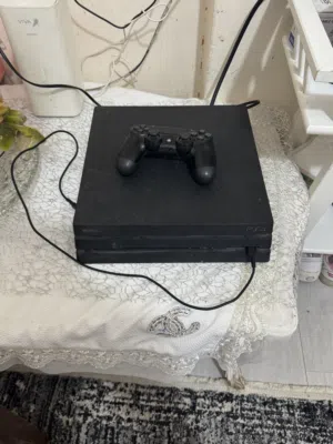 PlayStation 4 PlayStation for sale in Farwaniya