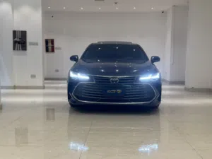 Used Toyota Avalon in Muscat