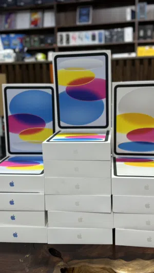 ايباد 10 , ذاكرة 64GB جديد ضمان سنة عرض فترة محدودة مع ملحقات كفر  وحماية