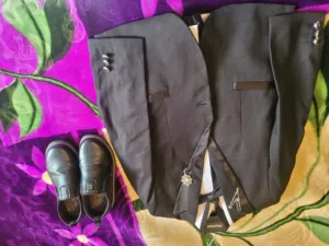 بدلة ولادي استخدام مرة واحده بأعتبار جديد مع كندرتها كل صورة عليه قياساتها ل عمر خمس سنوات