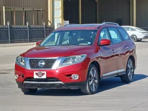 Used Nissan Pathfinder in Al Riyadh