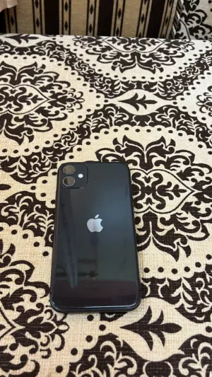 للبيع ايفون 11 /128 GB