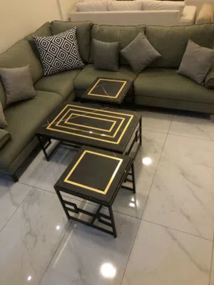 عرض مميز وحصري على طاولات الوسط والطاولات الجانبية