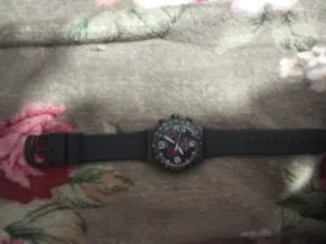 ساعة أصلية ماركةSwatch مصنوع فيswissمصنوع من STAINLESS STEEL