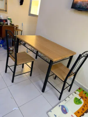 Dining table with 2 chairs