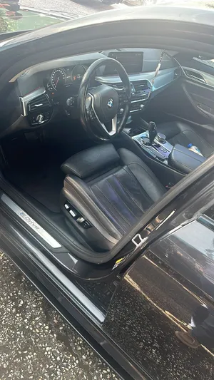 bmw-530e-2018