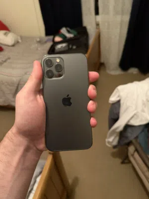 Apple iPhone 12 Pro Max 128 GB in Amman