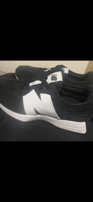 حذاء new balance