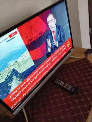 شاشه ماجيك بحاله ممتازه جدا