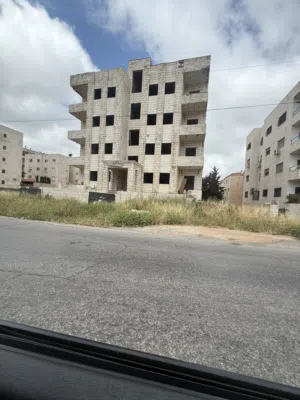 عمارة استثمارية فريدة في قلب خلدا – تشطيب حسب رغبتك ، للايجار السنوي