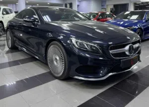 Slightly used 2016 Mercedes Benz S-Class S 560 Coupe GCC Specs Navy Blue Used for Sale