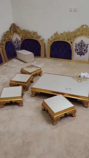 مجلس للبيع
