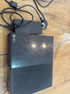 xbox one (perfect condition)