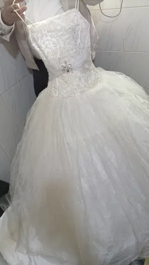 بدلات عرس وخطبه شبه جديد