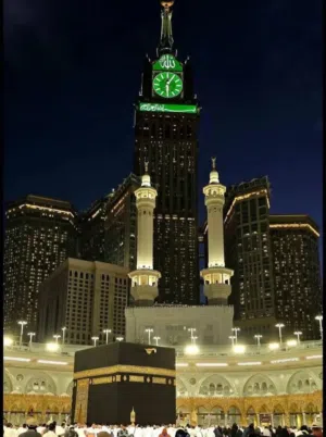 مبنى تجاري للبيع ..