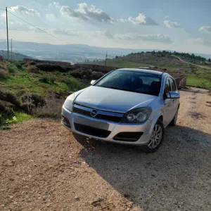 Used Opel Astra in Jenin