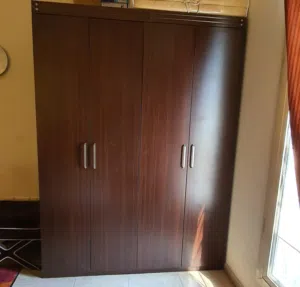 غرفه نوم وكنبه وكل شي لبيع لدواعي السفر
