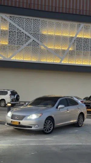 Used Lexus ES in Muscat