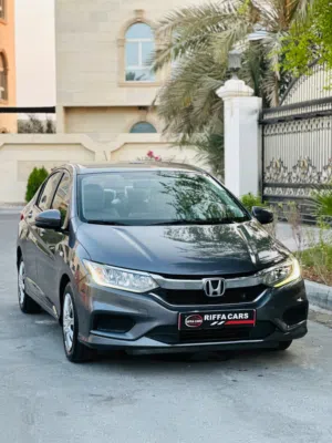 Honda City  Year-2019.Built in Apple Car play & Android play screen with GPS,DVD,Bluetooth,