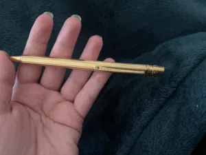 3 اقلام من كارتييه