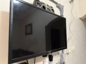 Haier tv 32 inch