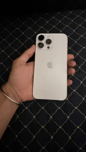ايفون 14 برو ماكس للبيع