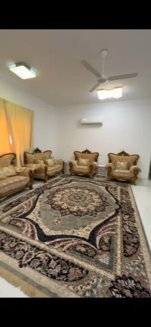 فله في بوشر الغبرة الشمالية