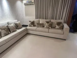 تنجيد جميع انواع الكنب و الستائر بأثمنة مناسبه