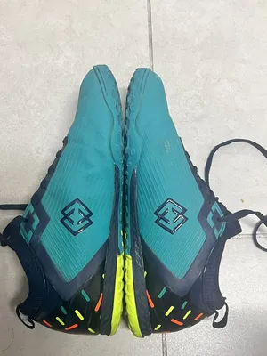 Mens football shoes for cheap price