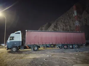نقل عام من دبي الى خصب