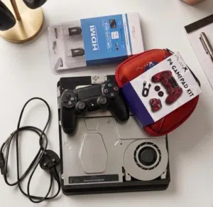 بلايستيشن 4 بحاله جيده