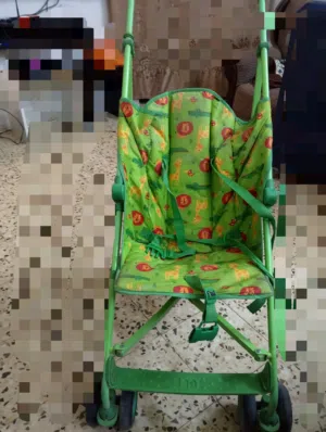 عرباية اطفال بحالة ممتازة