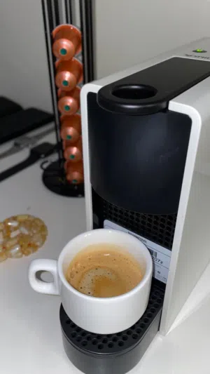 ماكينه قهوة نيسبريسو