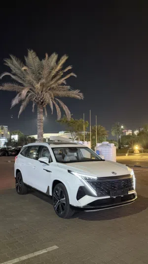 للبيع ام جي RX9 زيرو جديده فورويل
