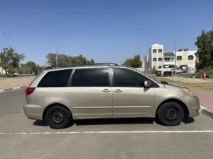 2004 Toyota Sienna