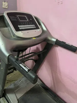 جهاز جري مستعمل نضيف