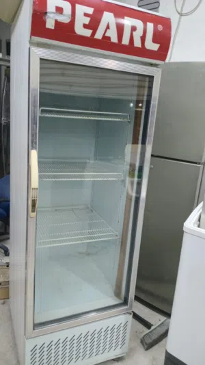 Pearl glass chiller very good condition