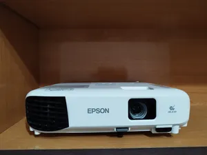 برجكتر للبيع  استعمال بسيط  ايبسون Epson E10