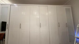 كبت ملابس
